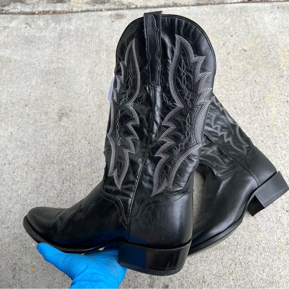 ‼️SOLD‼️ - Picture 3 of 9